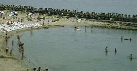 נופש בים השחור בתי מלון ביום השחור רומניה